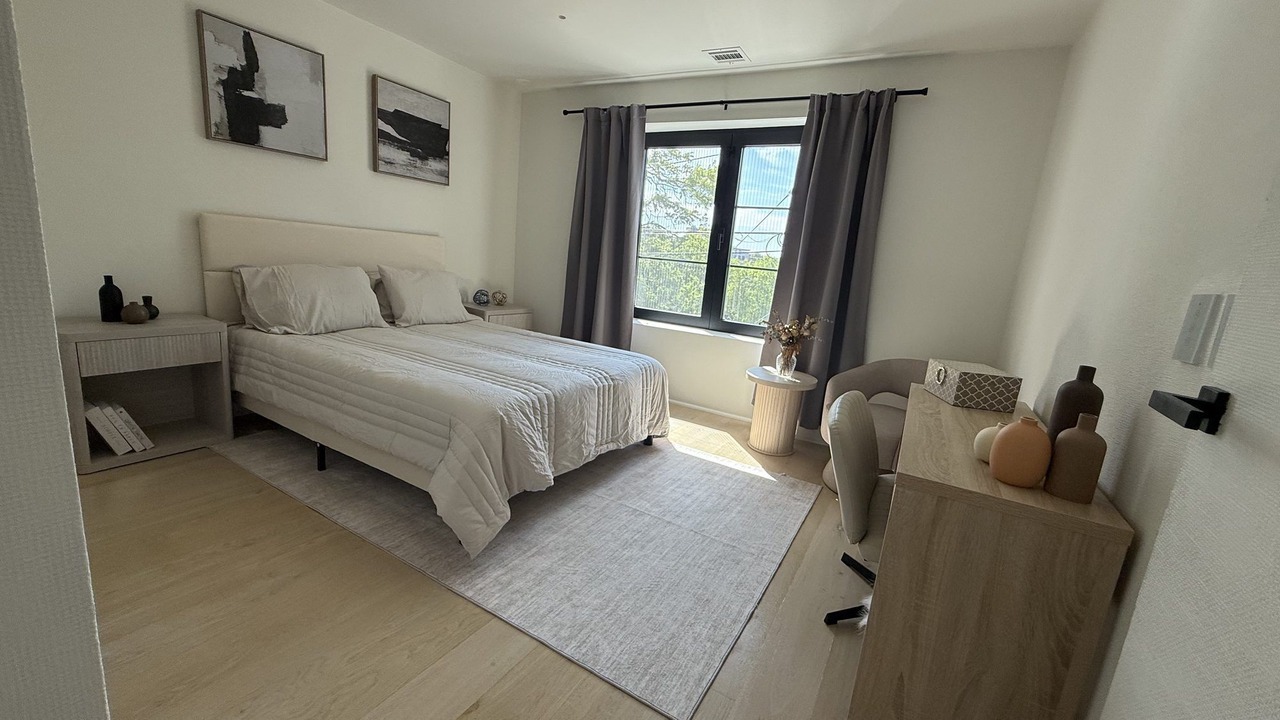 Photo of Bedroom in Weehawken