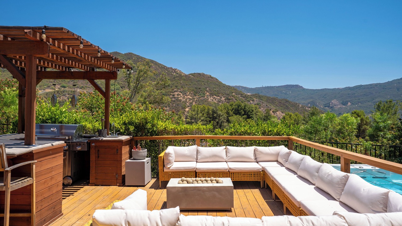 Photo of Outdoor in Calabasas