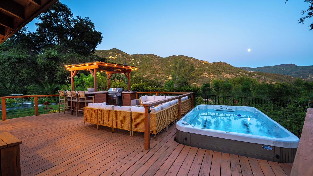 Photo of Outdoor in Calabasas