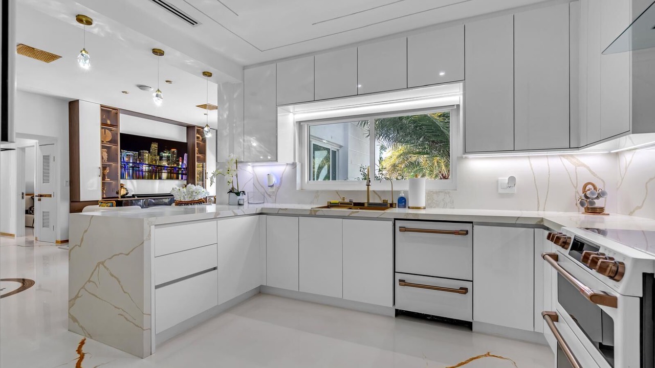Photo of Kitchen in Biscayne Park