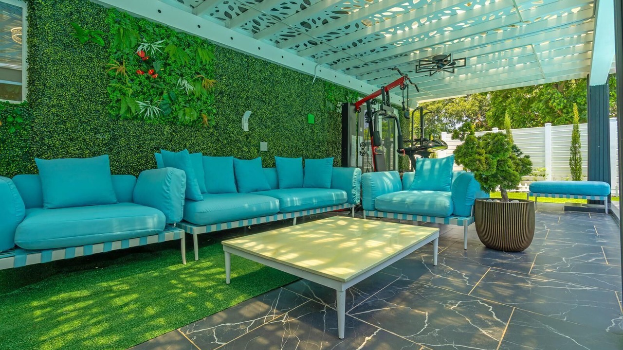 Photo of Outdoor in Biscayne Park