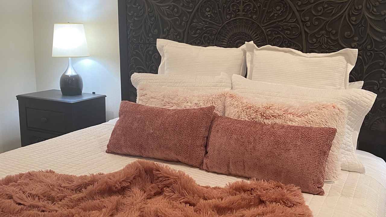 Photo of Bedroom in Palmdale