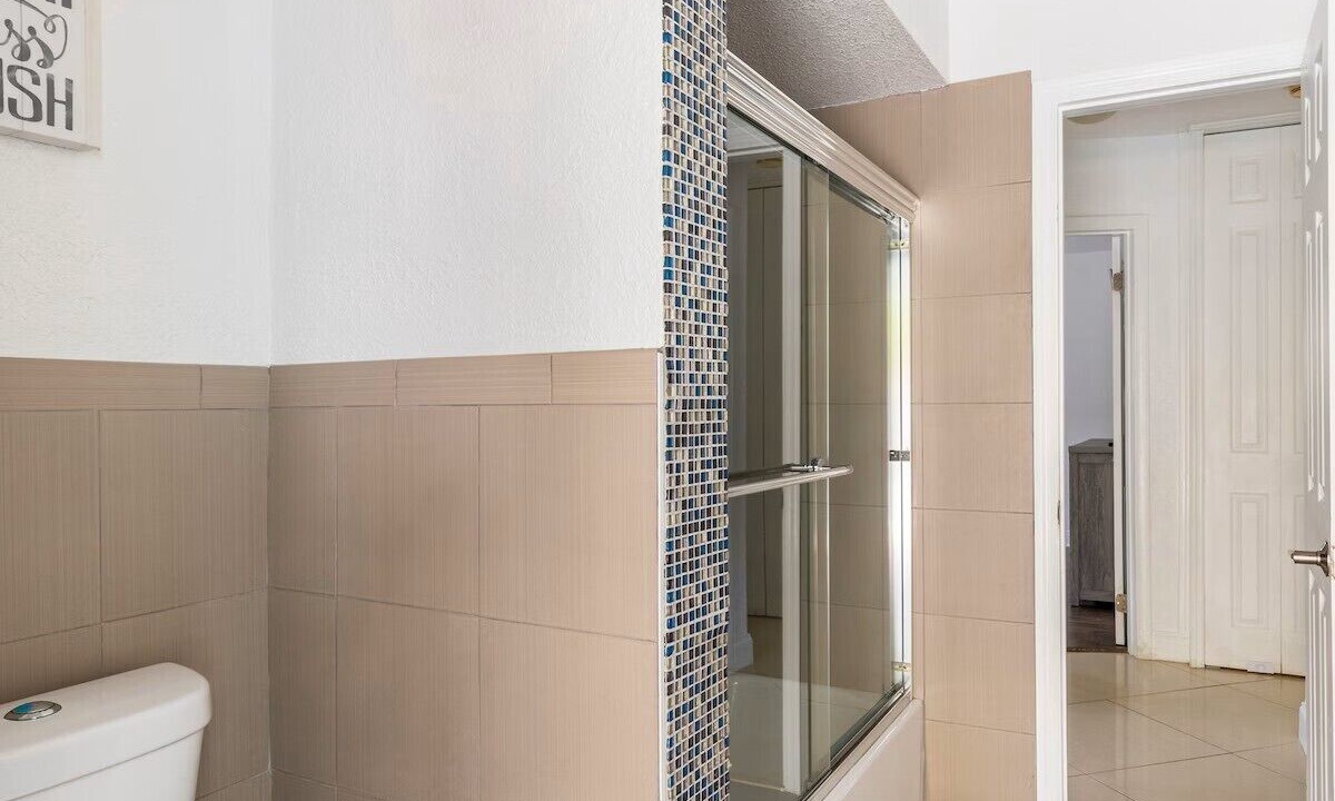 Photo of Bathroom in Pembroke Pines