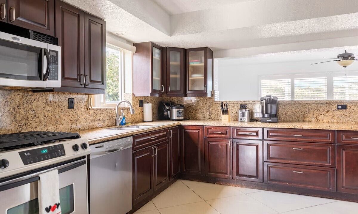 Photo of Kitchen in Pembroke Pines