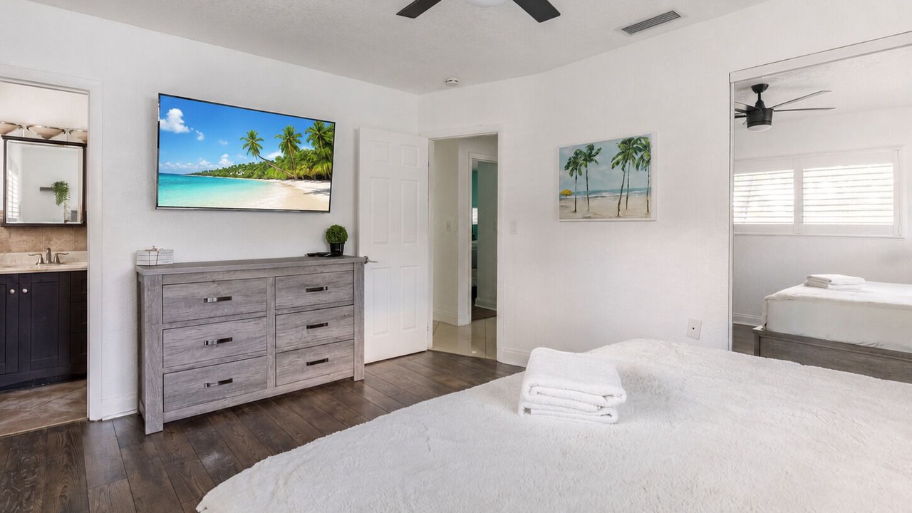 Photo of Bedroom in Pembroke Pines