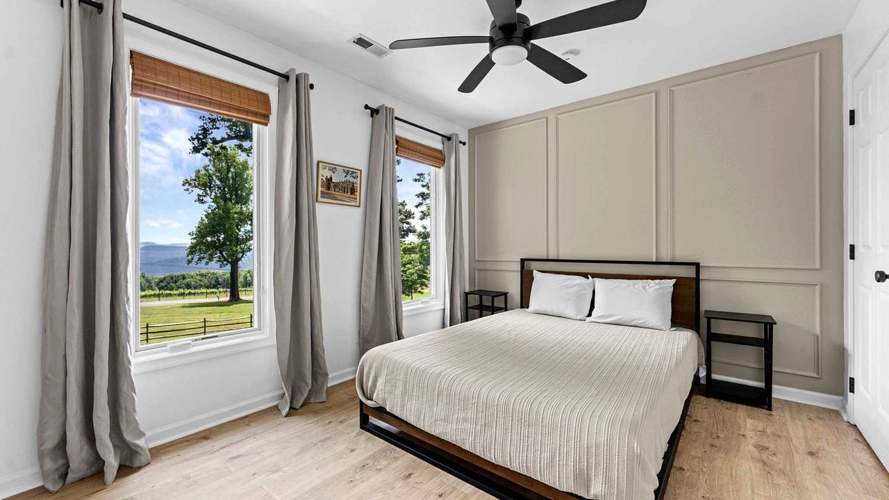Photo of Bedroom in Linden