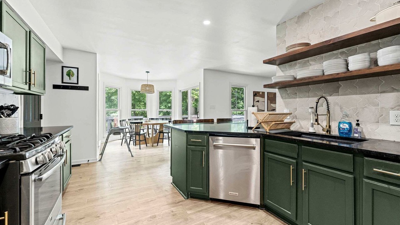 Photo of Kitchen in Linden