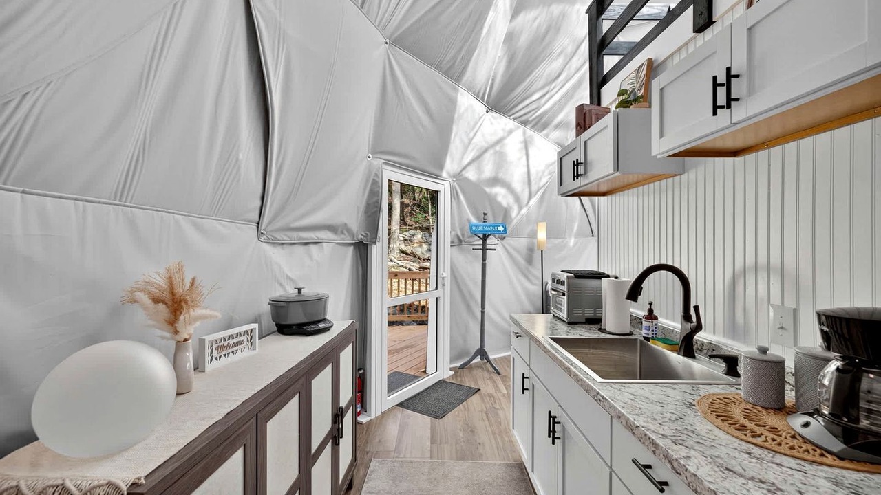 Photo of Kitchen in Wardensville