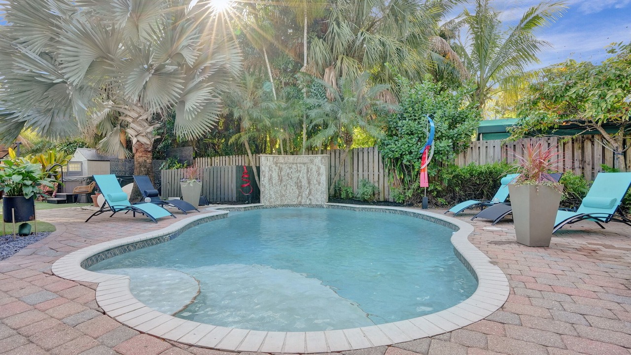 Photo of Outdoor in Wilton Manors