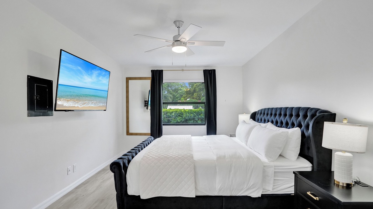 Photo of Bedroom in Colee Hammock