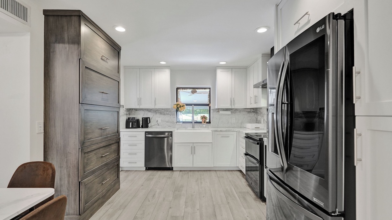 Photo of Kitchen in Colee Hammock
