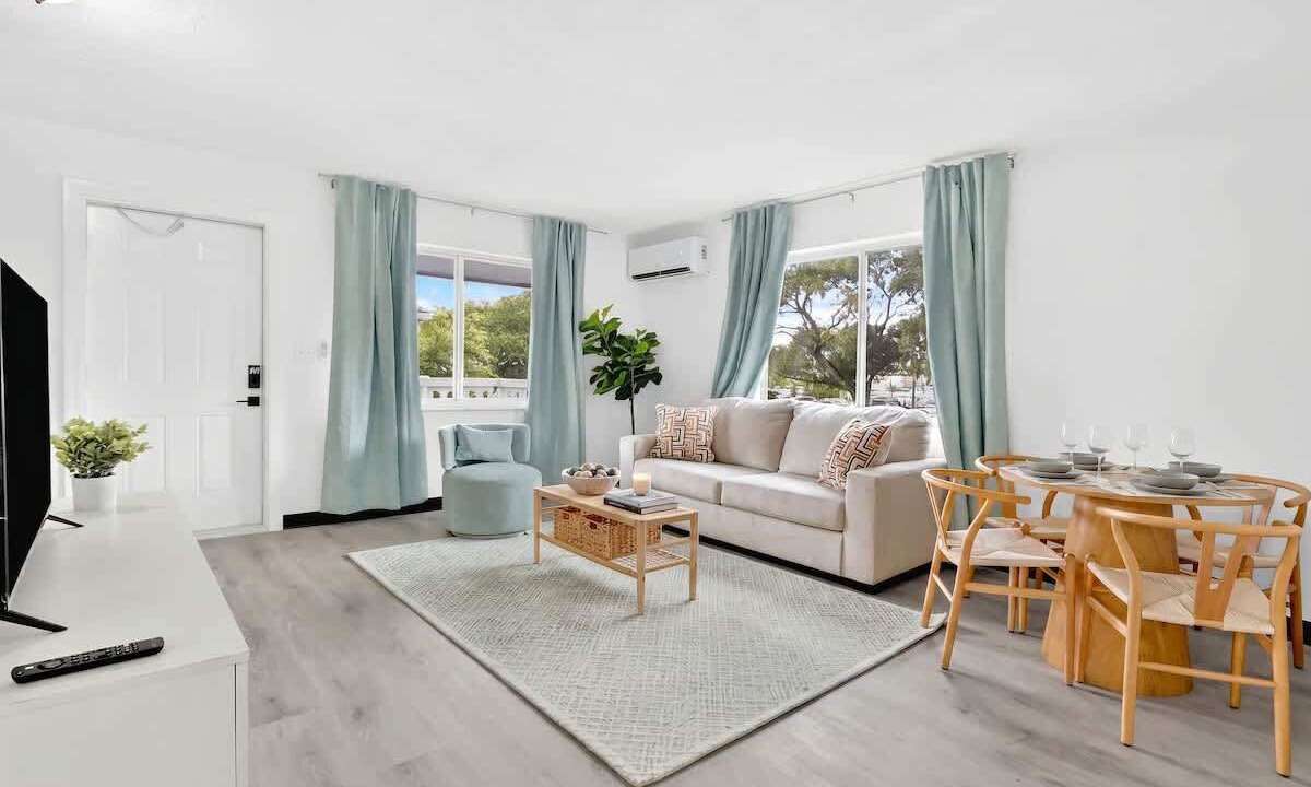 Photo of Bedroom in Poinciana Park