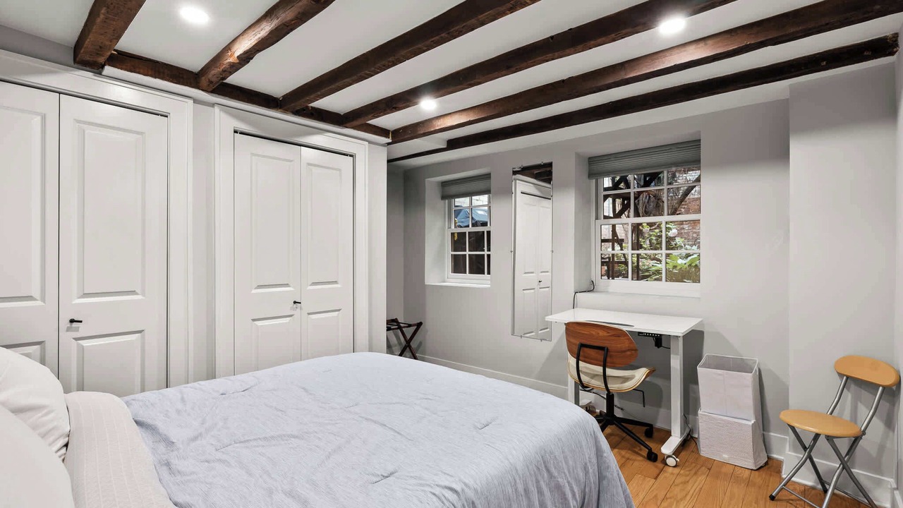 Photo of Bedroom in Hudson Square