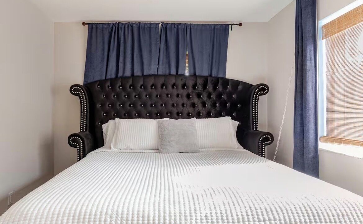 Photo of Bedroom in Survey Creek