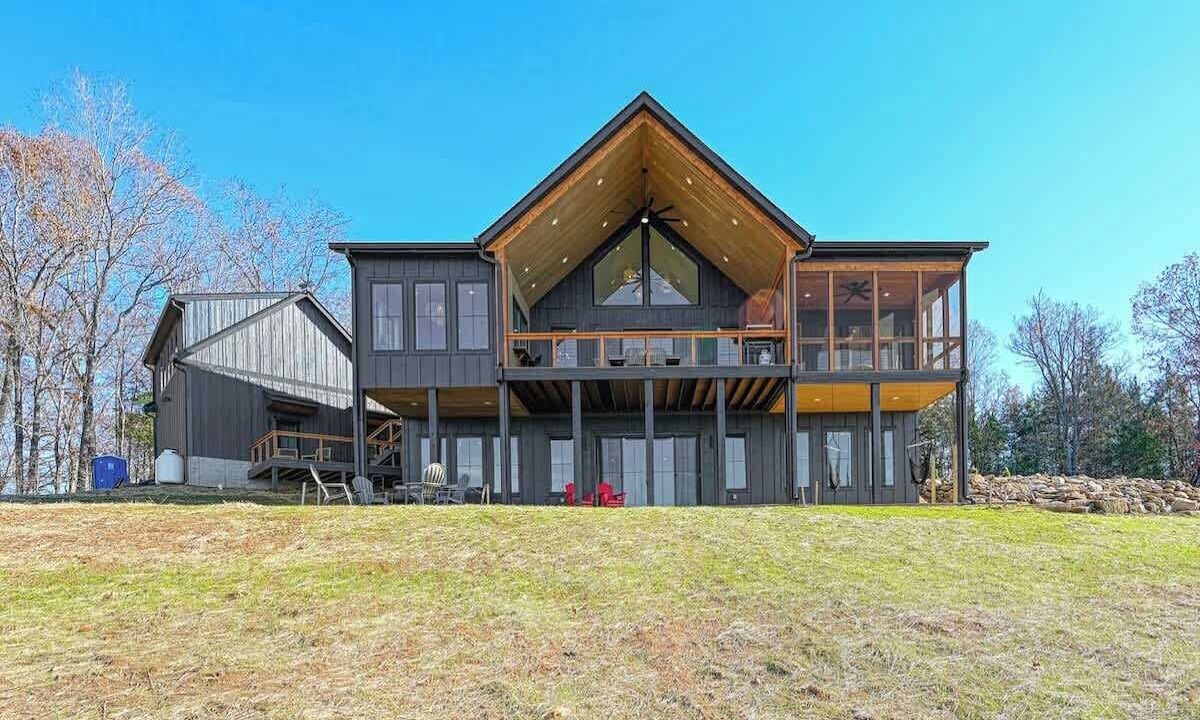 Photo of Outdoor in Livingston