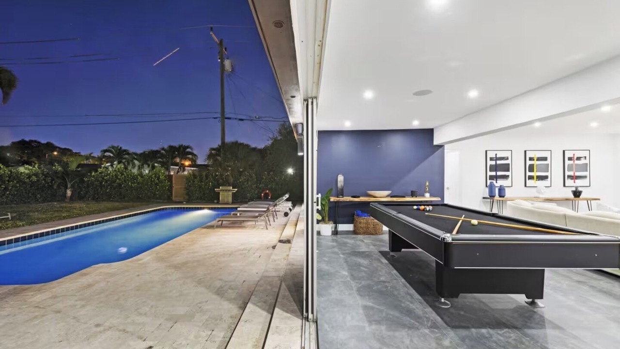 Photo of Outdoor in Hollywood Hills