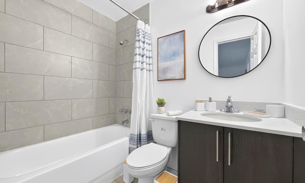 Photo of Bathroom in Poinciana Park