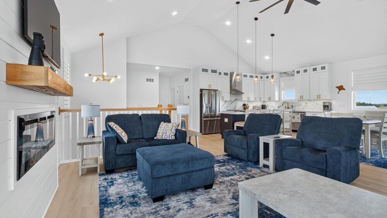 Photo of Livingroom in Milford