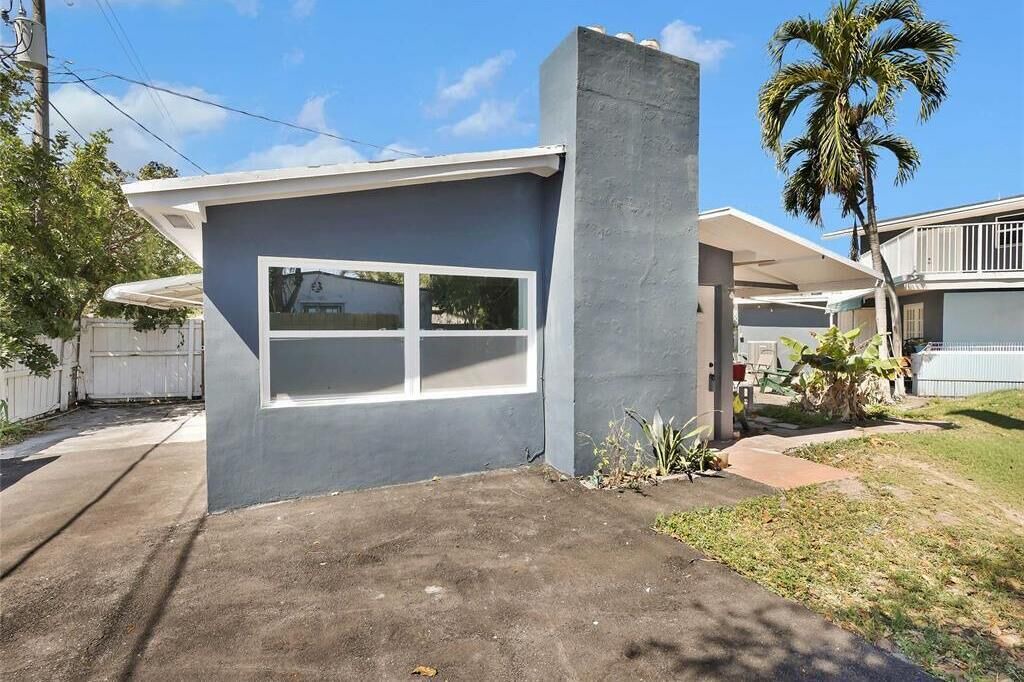 Photo of Outdoor in Dania Beach