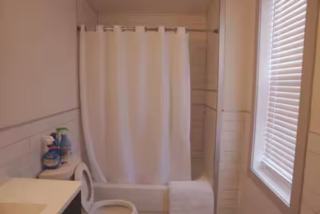 Photo of Bathroom in Forest Hill