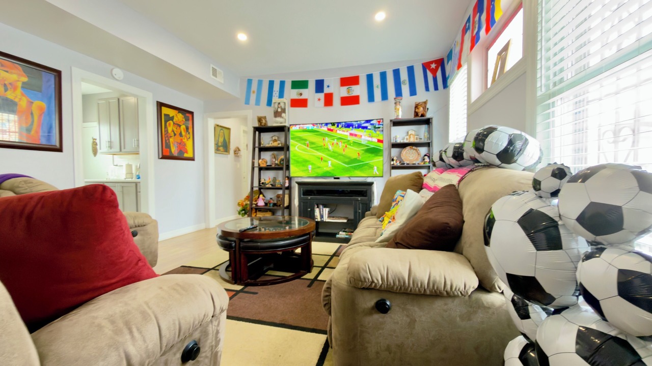 Photo of Livingroom in Ampere