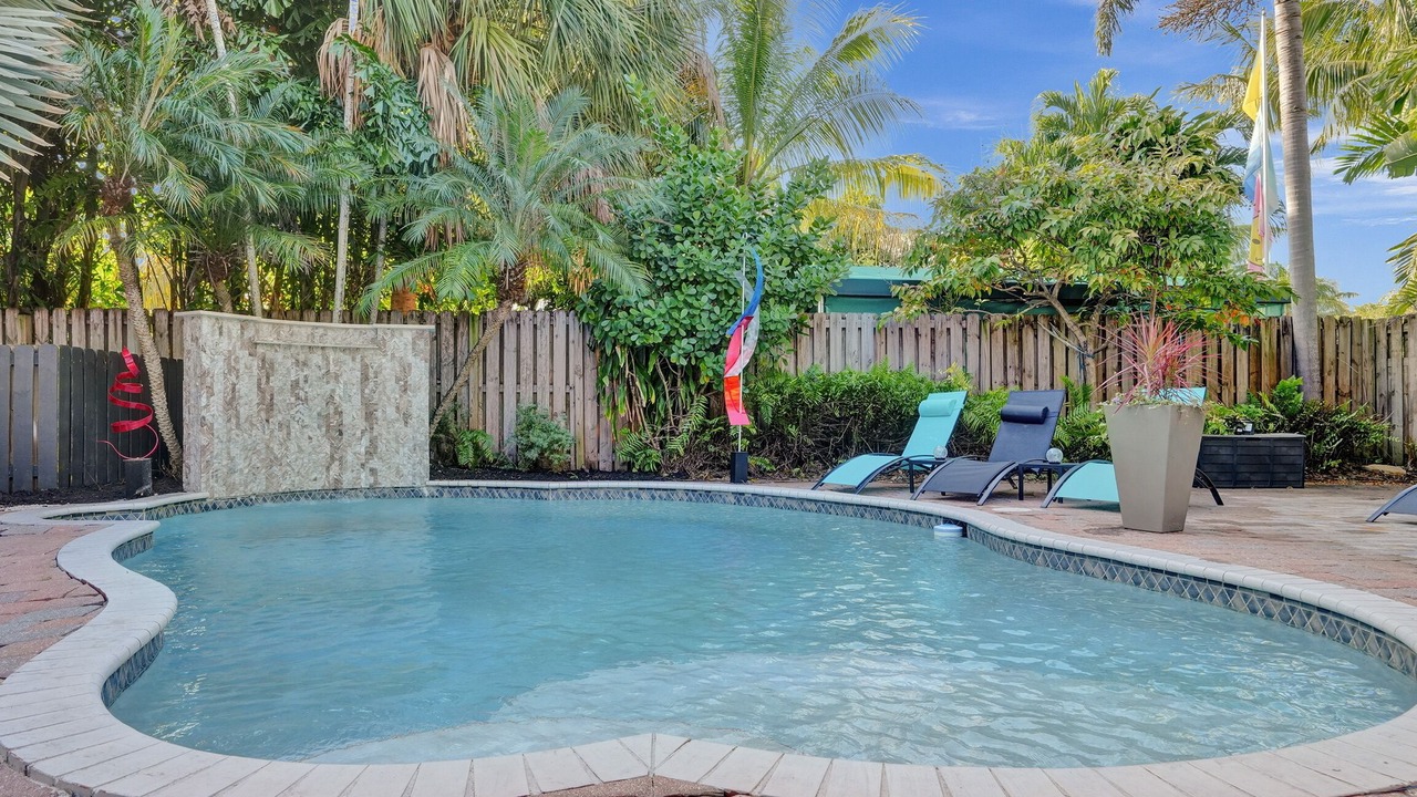 Photo of Outdoor in Wilton Manors
