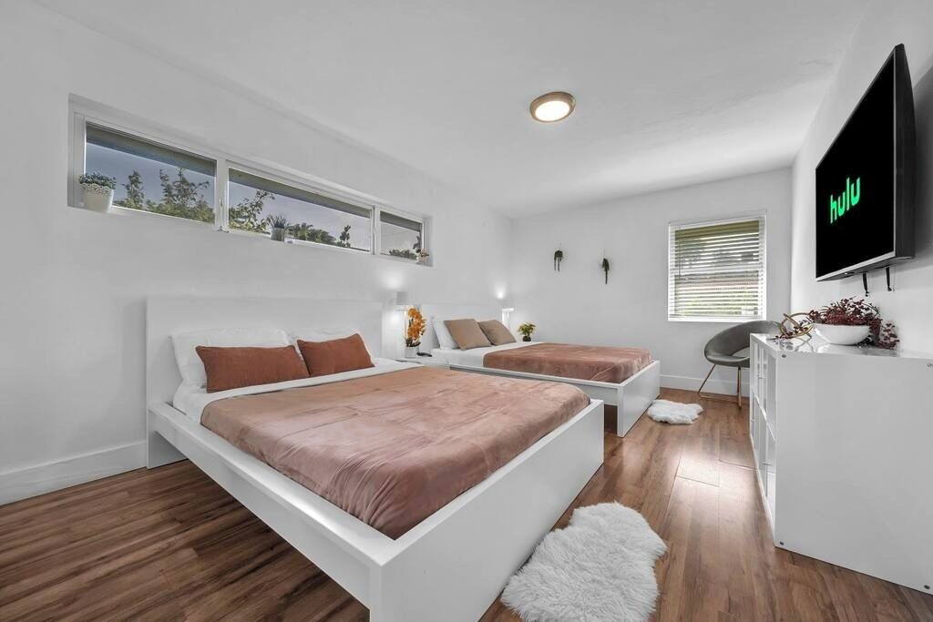 Photo of Bedroom in North Miami