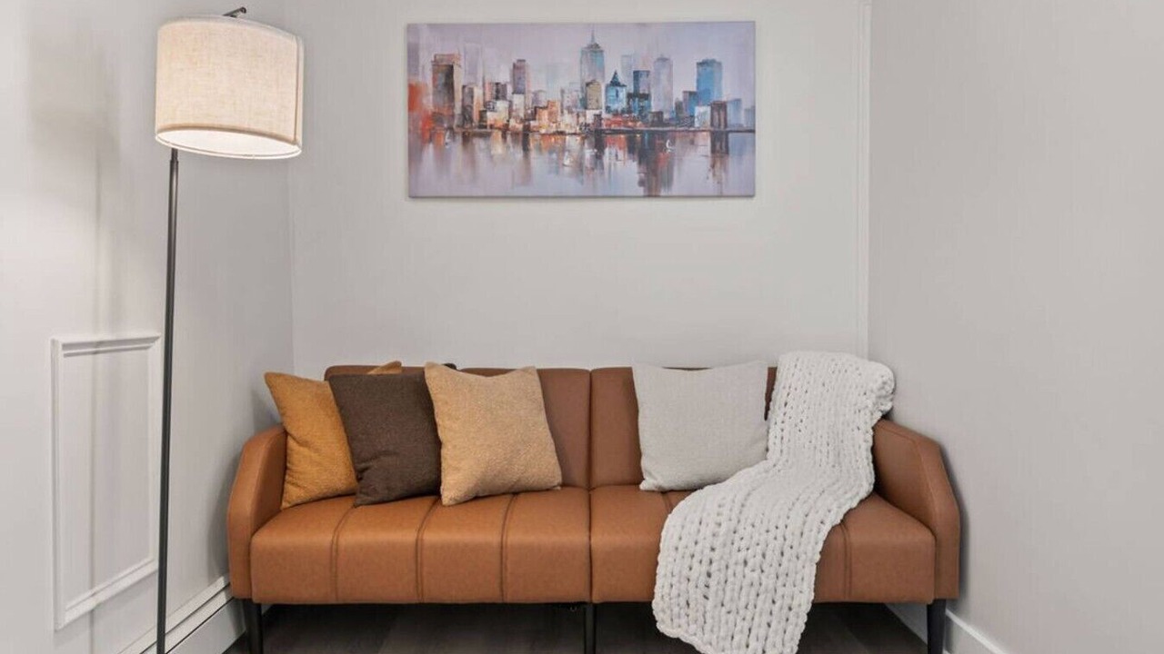 Photo of Livingroom in Spring Valley