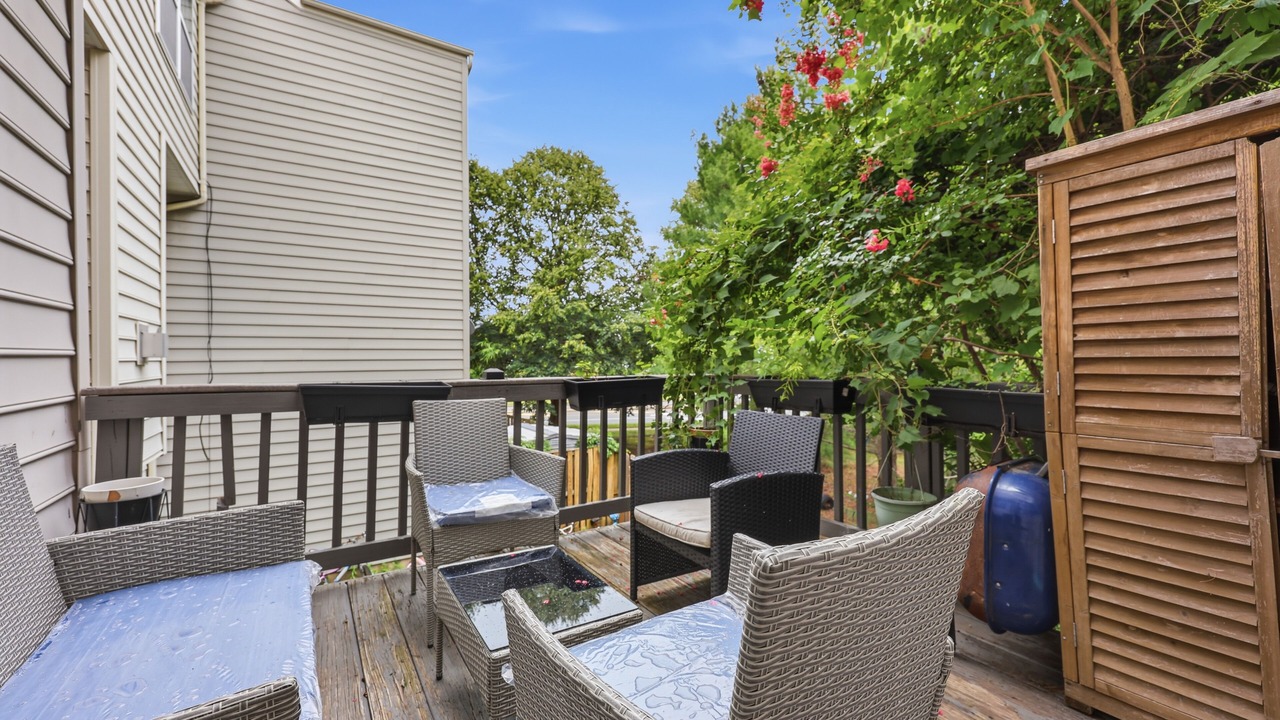 Photo of Outdoor in Woodbridge