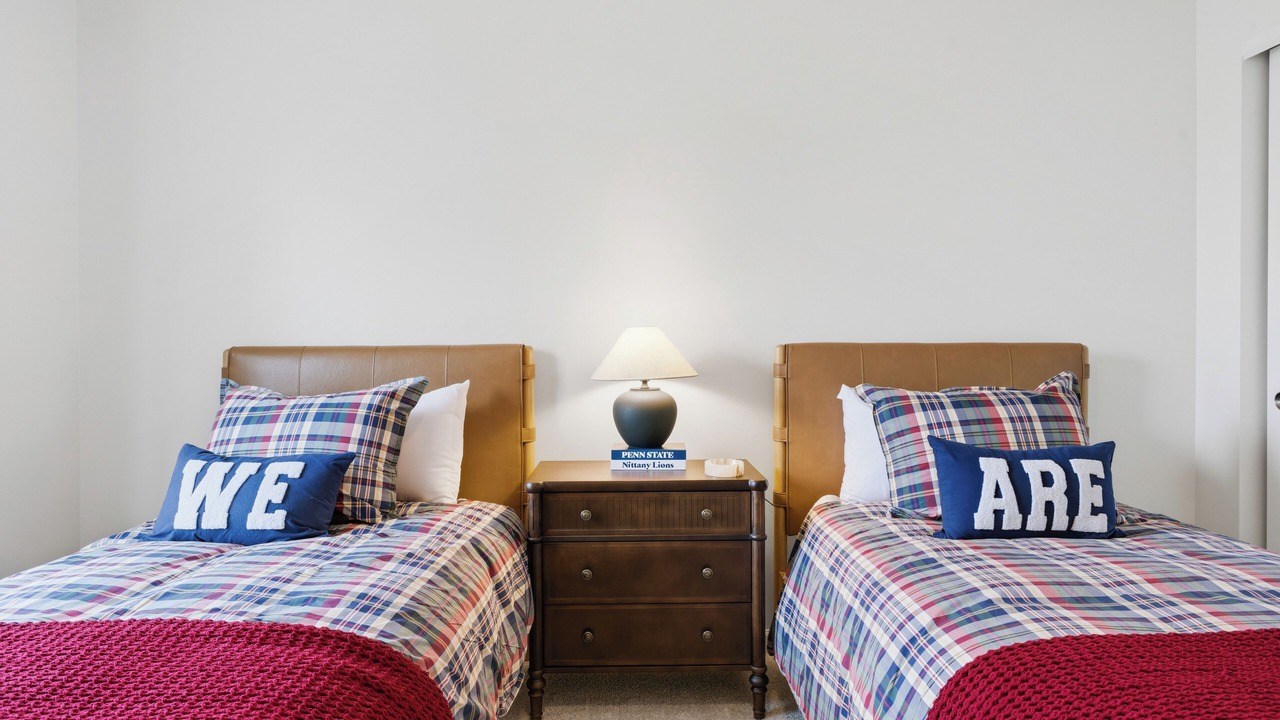 Photo of Bedroom in State College