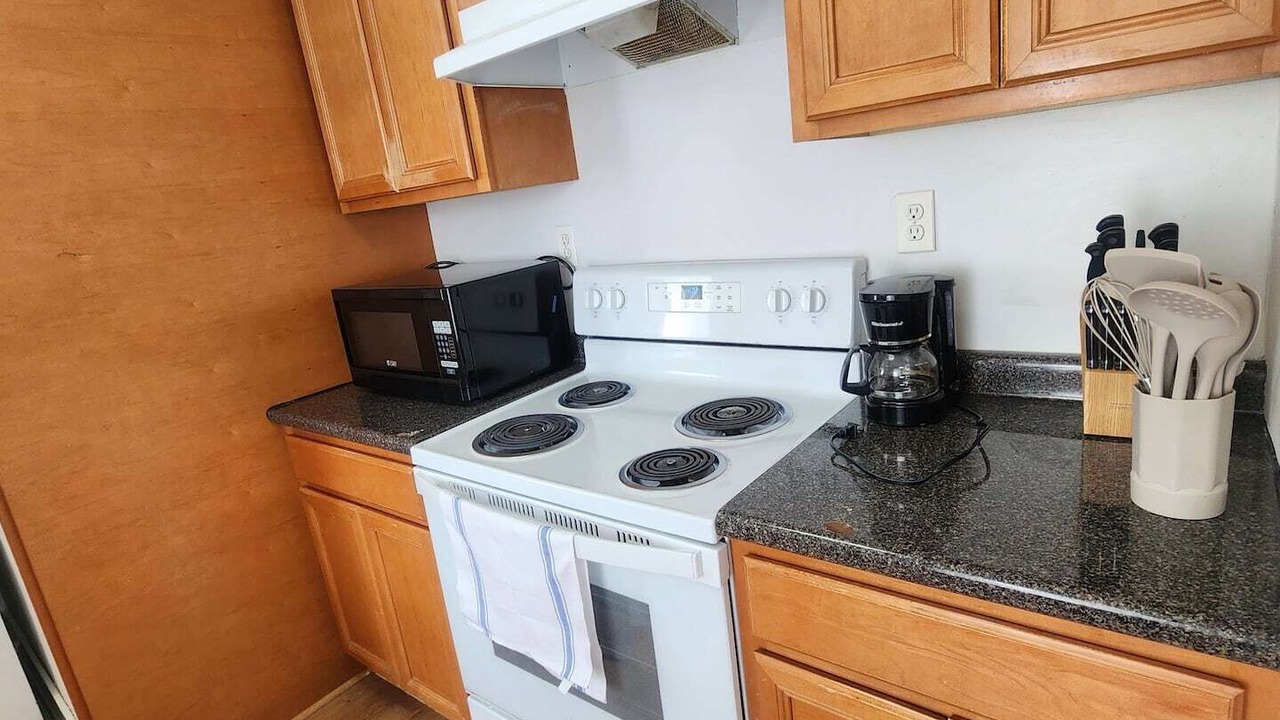 Photo of Kitchen in Elkins Park