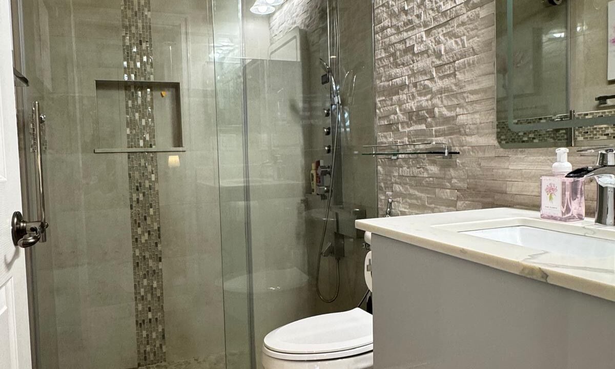 Photo of Bathroom in Davie