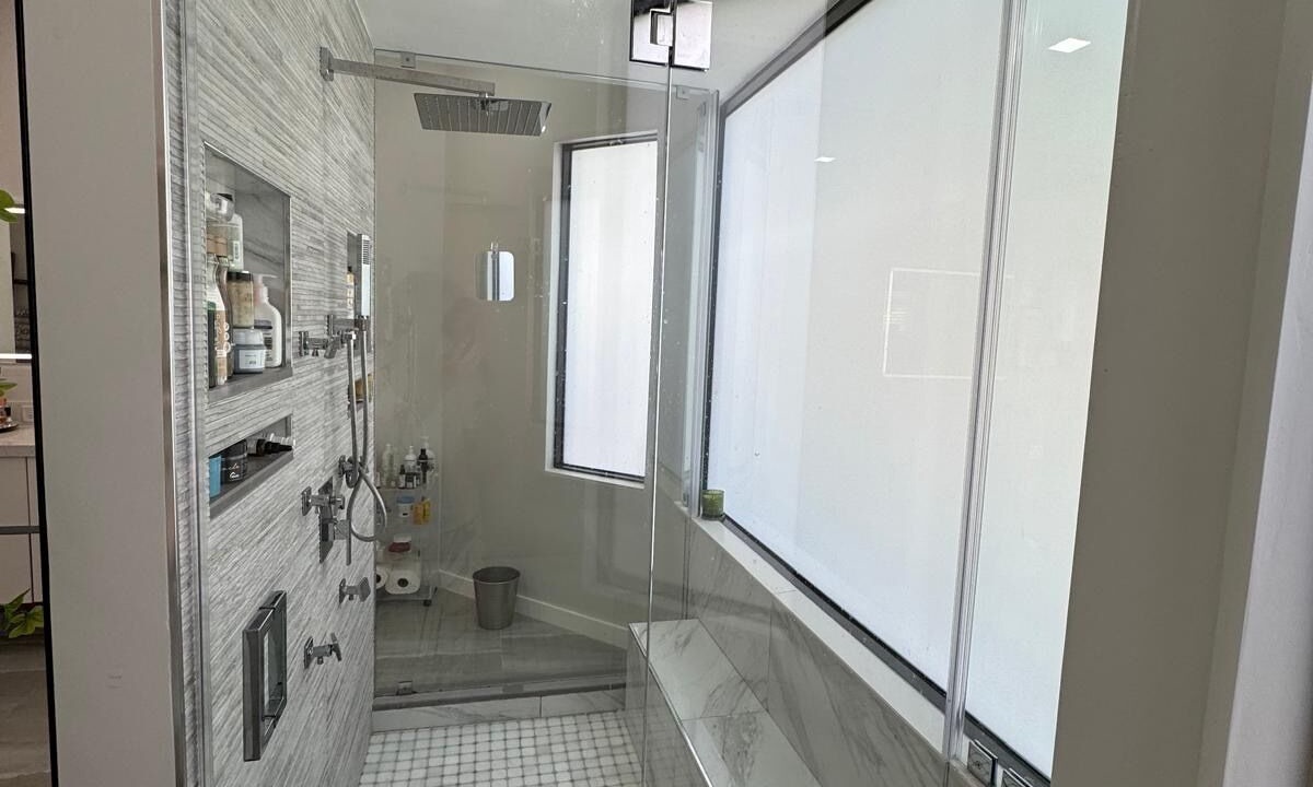 Photo of Bathroom in Davie