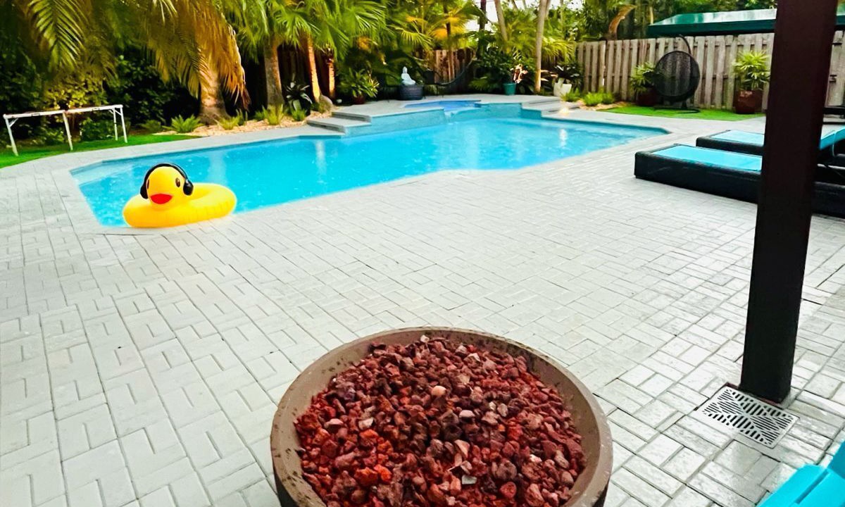 Photo of Outdoor in South Lake