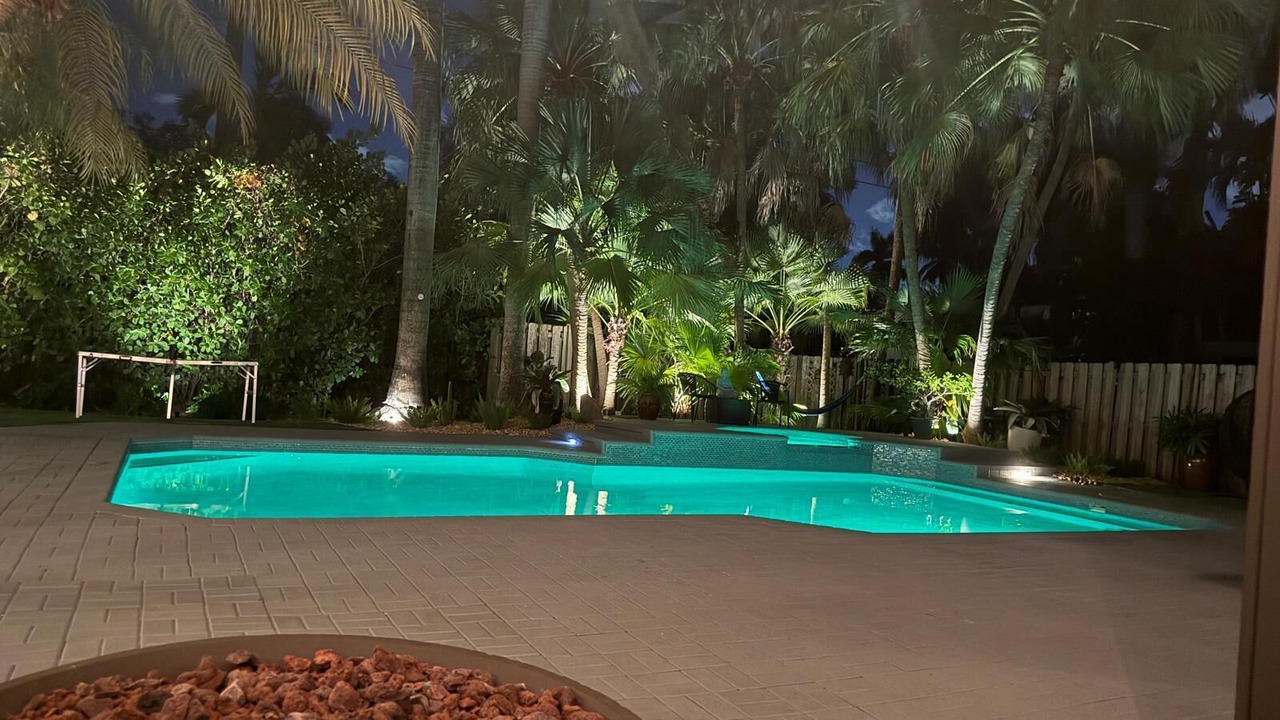 Photo of Outdoor in South Lake