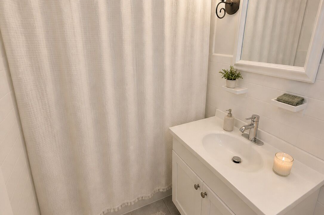 Photo of Bathroom in South Lake