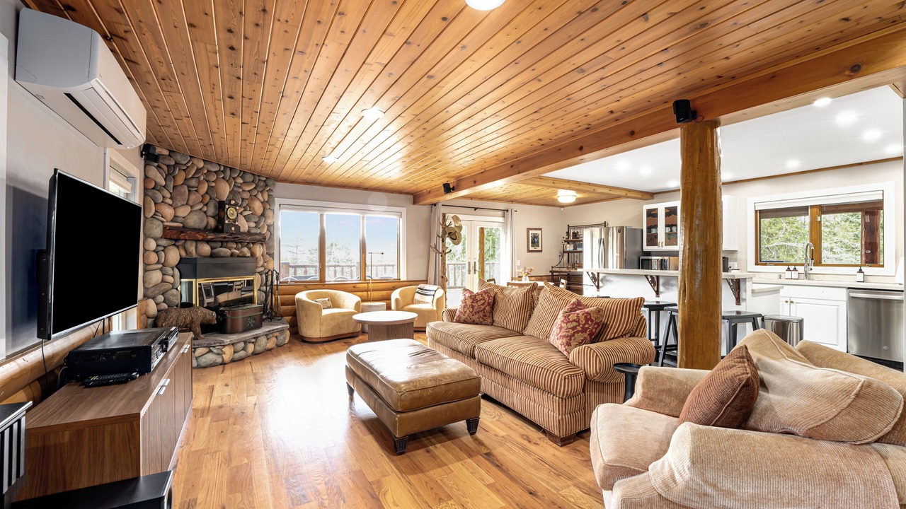 Photo of Livingroom in Whitefish