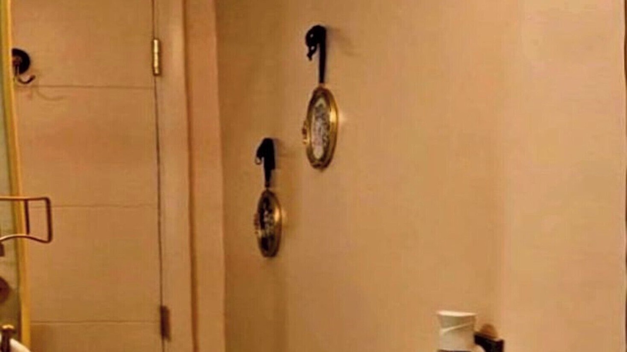 Photo of Bathroom in North Andrews Gardens