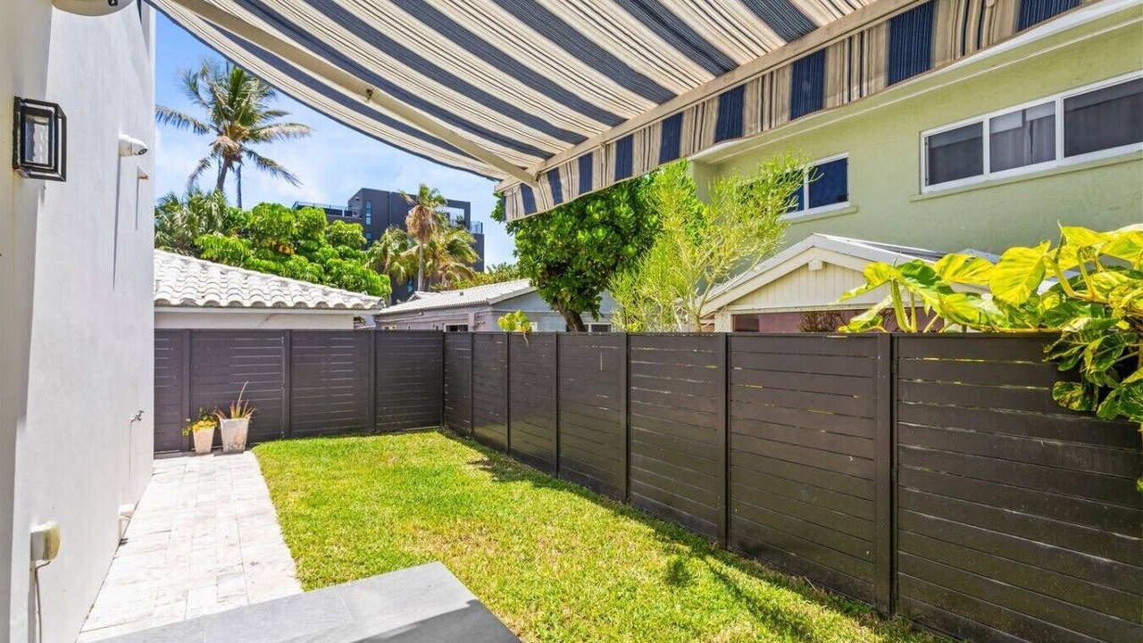 Photo of Outdoor in North Beach