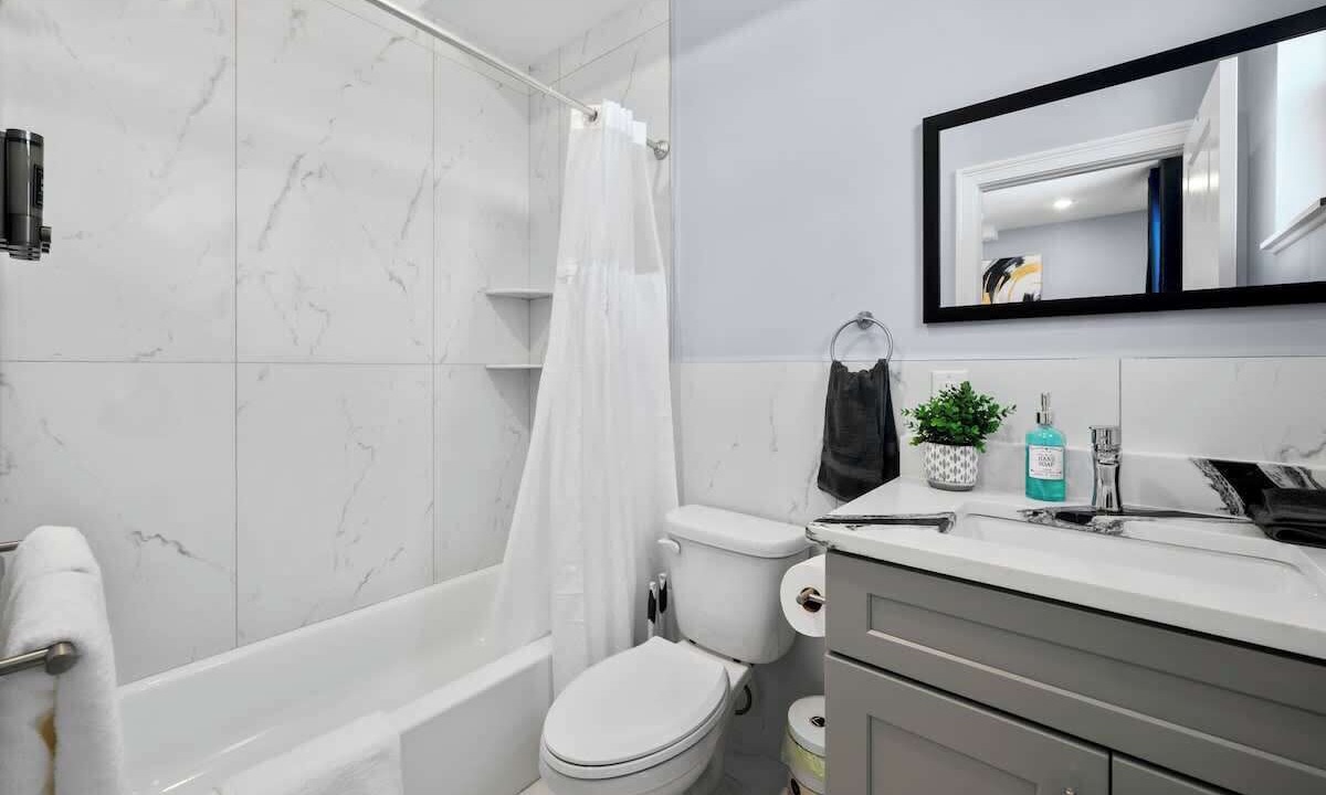 Photo of Bathroom in Forest Hill