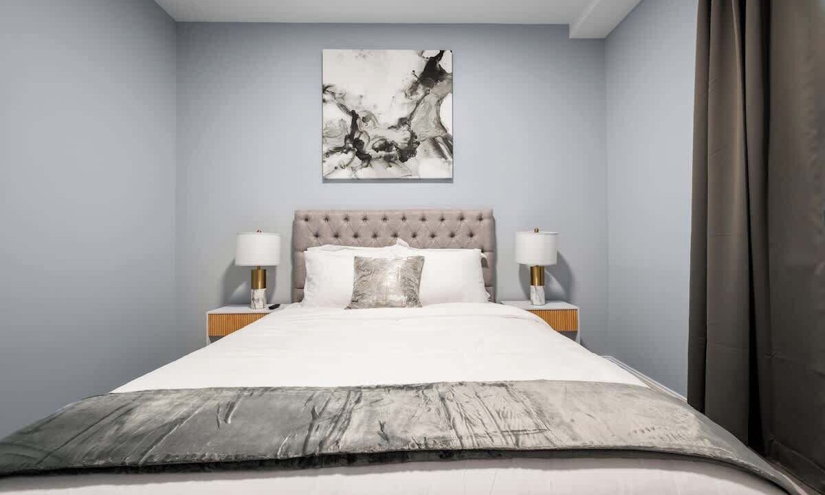 Photo of Bedroom in Forest Hill
