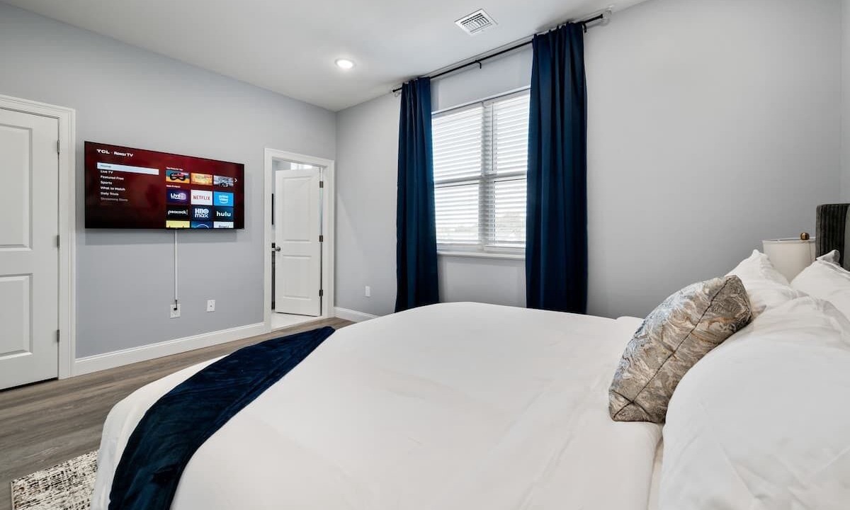Photo of Bedroom in Forest Hill