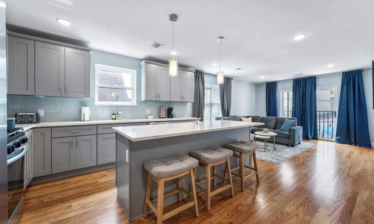 Photo of Bedroom in Forest Hill