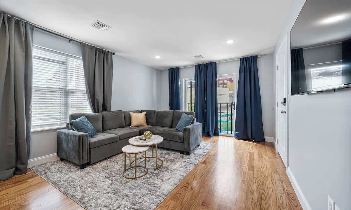 Photo of Bedroom in Forest Hill