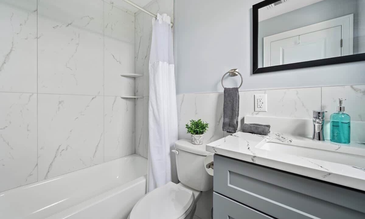 Photo of Bathroom in Forest Hill