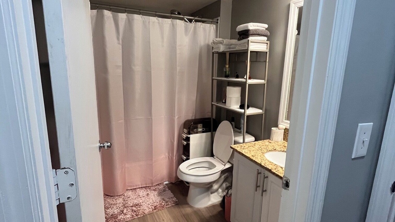 Photo of Bathroom in Davie
