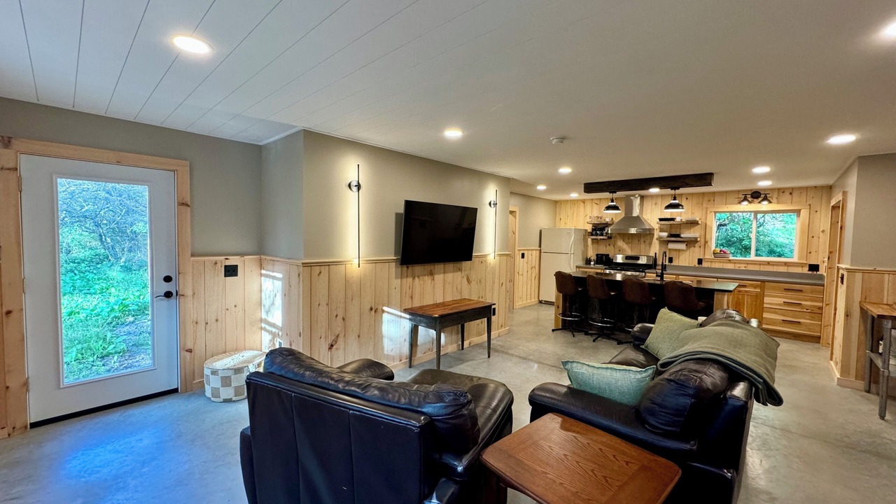 Photo of Livingroom in Fly Creek
