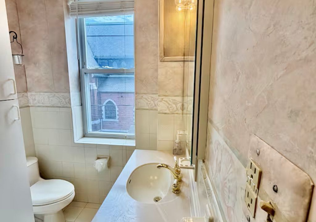 Photo of Bathroom in Constable Hook