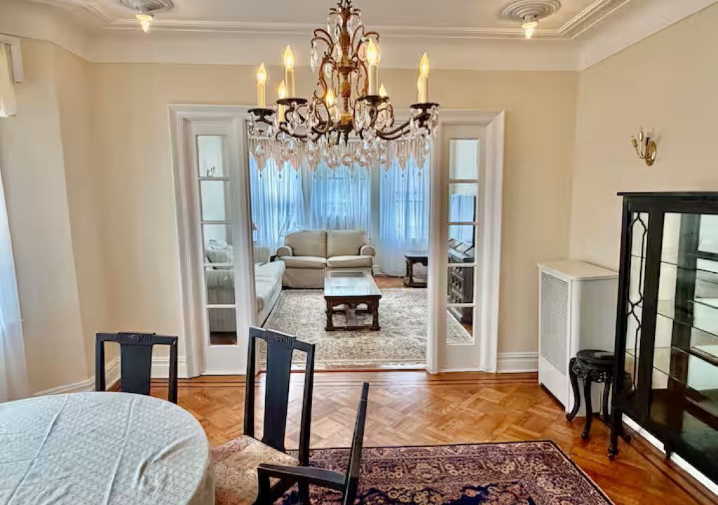 Photo of Livingroom in Constable Hook