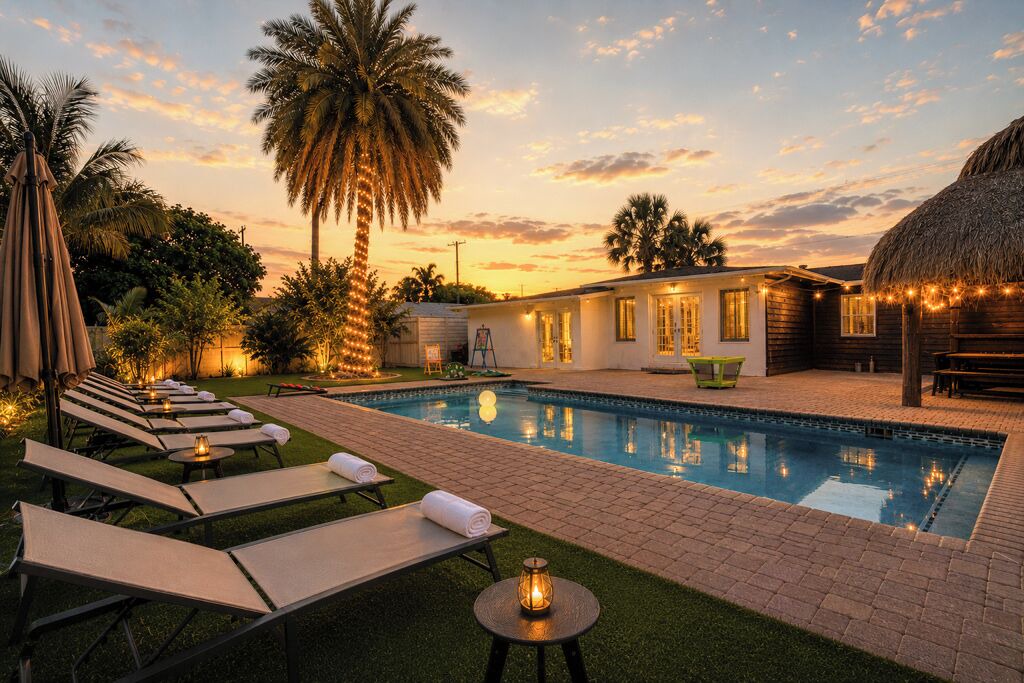 Photo of Outdoor in North Central Hollywood